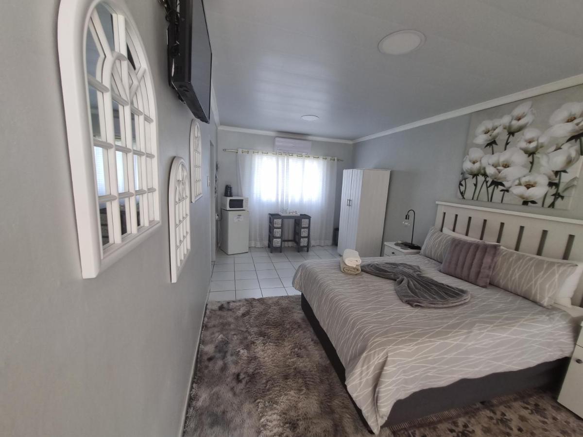 Sondela Bed & Breakfast Aliwal North Exterior foto